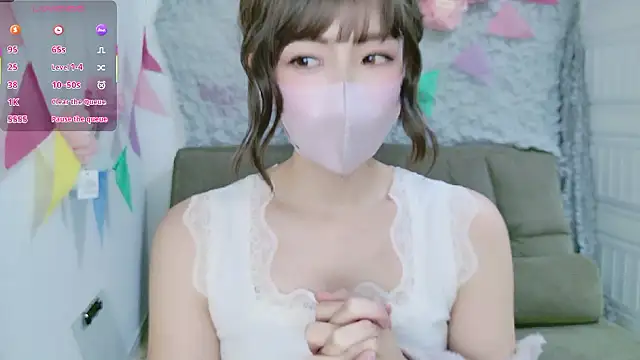 Snapshot of A33-asami chatting on 11-22-25, 01:26 A33-asami online show from 11-22-25, 01:26