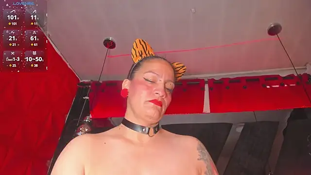 Taylor-hardcore online show from 01-28-25, 01:38