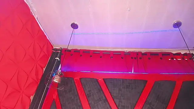 Taylor-hardcore online show from 09-09-25, 02:27