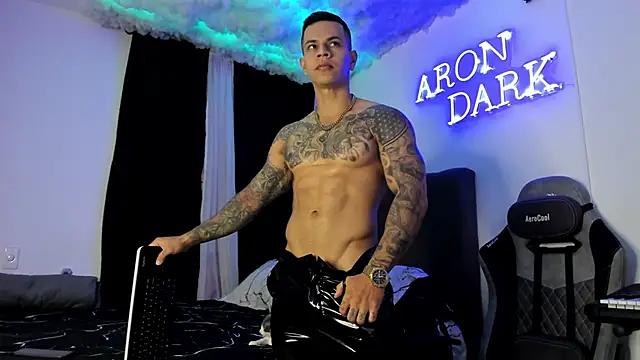 Aron Dark online show from 02-20-25, 11:42