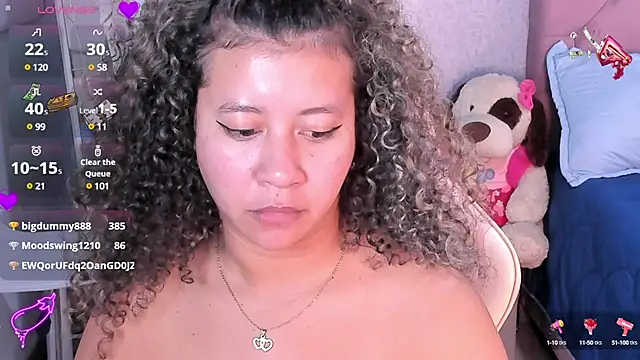 Kenia tompson01 online show from 02-18-25, 11:41