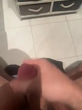 Deralboaus01 online show from 02-12-26, 10:27