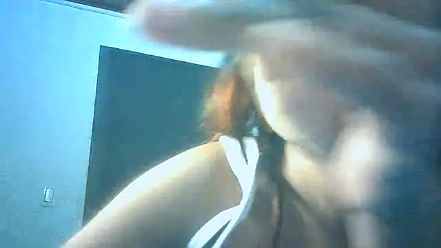 Bellabeltrann online show from 12-23-24, 02:02