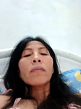 Snapshot of Hana_67 chatting on 11-16-25, 11:05 Hana 67 online show from 11-16-25, 11:05