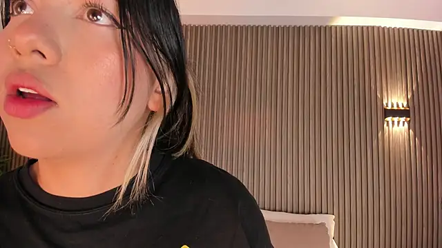 AliceHanz online show from 02-20-26, 04:09