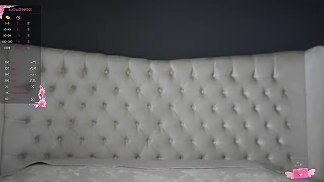 Snapshot of nichole_bree_ chatting on 02-28-25, 11:25 nichole bree  online show from 02-28-25, 11:25