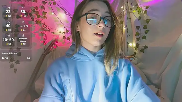 Snapshot of monlight__dana chatting on 12-09-24, 03:44 monlight dana online show from 12-09-24, 03:44