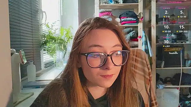 Snapshot of monlight__dana chatting on 03-22-25, 02:25 monlight dana online show from 03-22-25, 02:25