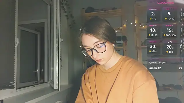 Snapshot of monlight__dana chatting on 10-09-25, 10:41 monlight dana online show from 10-09-25, 10:41