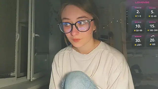 Snapshot of monlight__dana chatting on 10-29-25, 05:47 monlight dana online show from 10-29-25, 05:47