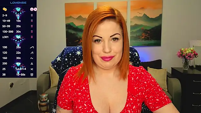 Snapshot of Emily_Midlton chatting on 06-11-26, 10:30 Emily Midlton online show from 06-11-26, 10:30