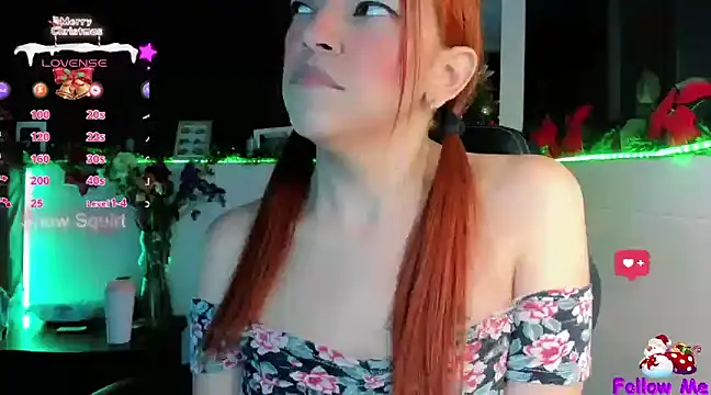 Snapshot of mariana_scott__ chatting on 12-04-24, 03:48 mariana scott   online show from 12-04-24, 03:48
