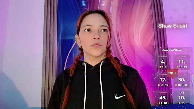 Snapshot of mariana_scott__ chatting on 02-25-25, 08:09 mariana scott   online show from 02-25-25, 08:09