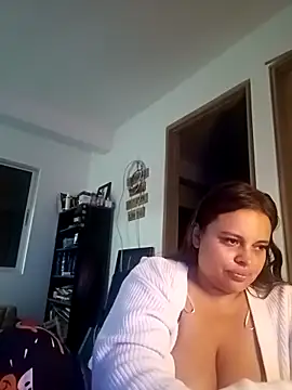 Snapshot of Alex_flair chatting on 10-03-25, 06:10 Alex flair online show from 10-03-25, 06:10