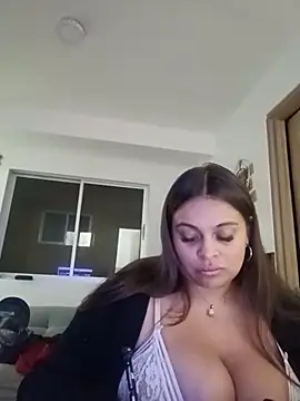 Snapshot of Alex_flair chatting on 11-28-25, 05:10 Alex flair online show from 11-28-25, 05:10