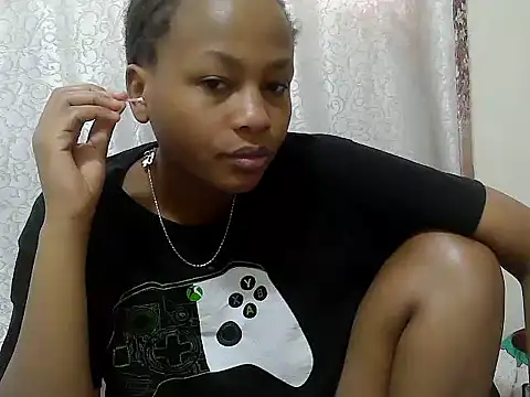 Snapshot of tinabestdoll chatting on 09-15-25, 07:52 tinabestdoll online show from 09-15-25, 07:52