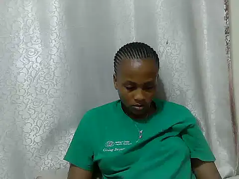 Snapshot of tinabestdoll chatting on 10-11-25, 03:21 tinabestdoll online show from 10-11-25, 03:21