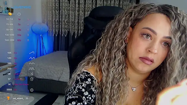  Just a queen 3 online show from 01-08-26, 04:42