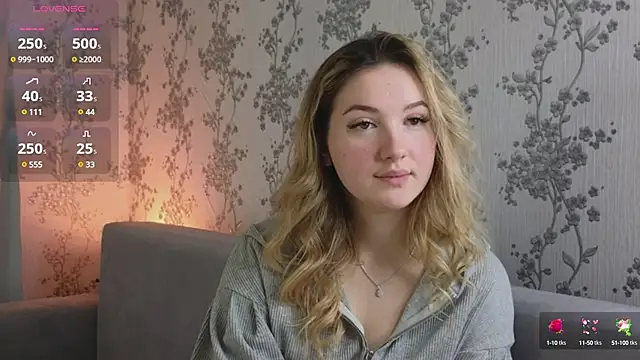 Snapshot of flawless_angell chatting on 02-13-25, 10:22 flawless angell online show from 02-13-25, 10:22