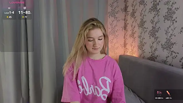 Snapshot of flawless_angell chatting on 03-13-25, 10:32 flawless angell online show from 03-13-25, 10:32