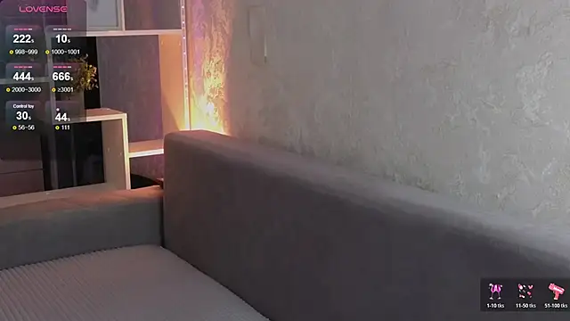 Snapshot of flawless_angell chatting on 11-29-25, 08:56 flawless angell online show from 11-29-25, 08:56