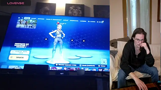 Snapshot of SpiceLea chatting on 01-20-25, 03:18 SpiceLea online show from 01-20-25, 03:18