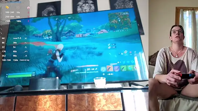 Snapshot of SpiceLea chatting on 01-27-25, 02:35 SpiceLea online show from 01-27-25, 02:35