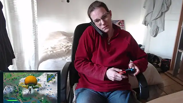 Snapshot of SpiceLea chatting on 02-13-25, 03:24 SpiceLea online show from 02-13-25, 03:24