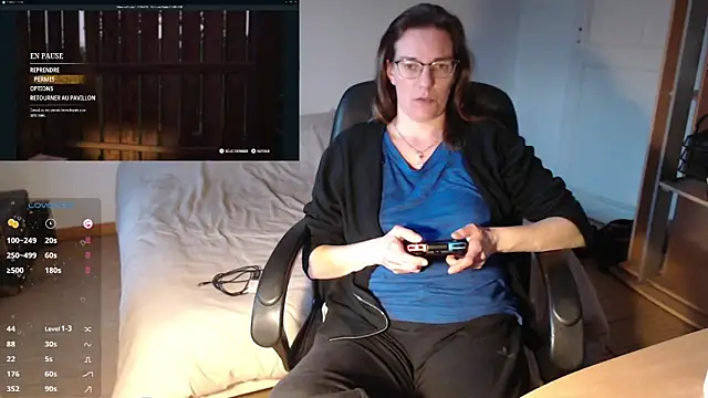 Snapshot of SpiceLea chatting on 02-28-25, 05:26 SpiceLea online show from 02-28-25, 05:26