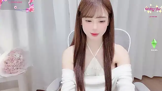 Yuuuuuly online show from 03-08-26, 03:27