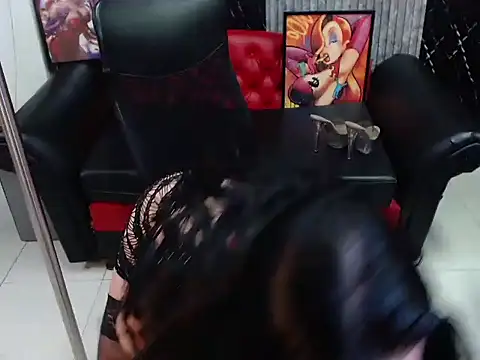 Snapshot of Sabrina_lorens chatting on 10-26-25, 12:33 Sabrina lorens online show from 10-26-25, 12:33