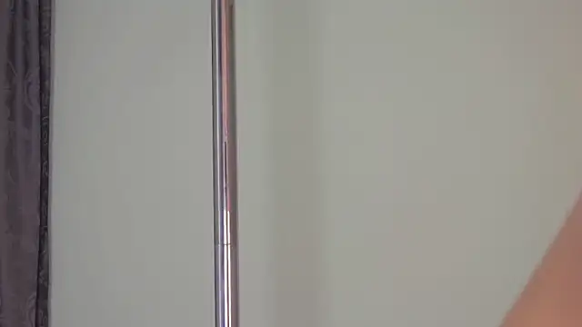 Snapshot of Angelbae- chatting on 01-17-25, 01:03 Angelbae- online show from 01-17-25, 01:03