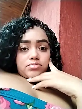 Snapshot of kiara_milf_ chatting on 10-04-25, 10:41 kiara milf  online show from 10-04-25, 10:41