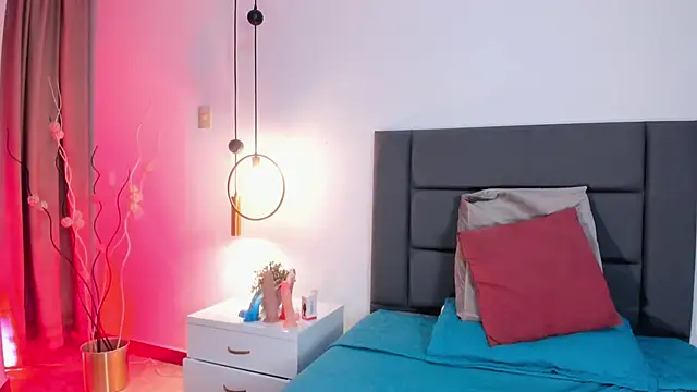 AlissaNix online show from 01-29-25, 10:11