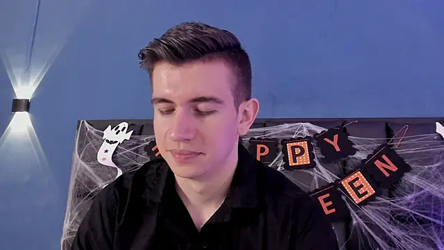 MikaelSlow online show from 11-01-25, 04:25