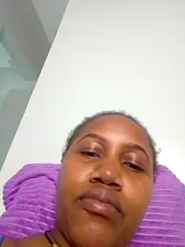 SquirtQueen222 online show from 12-09-24, 04:45