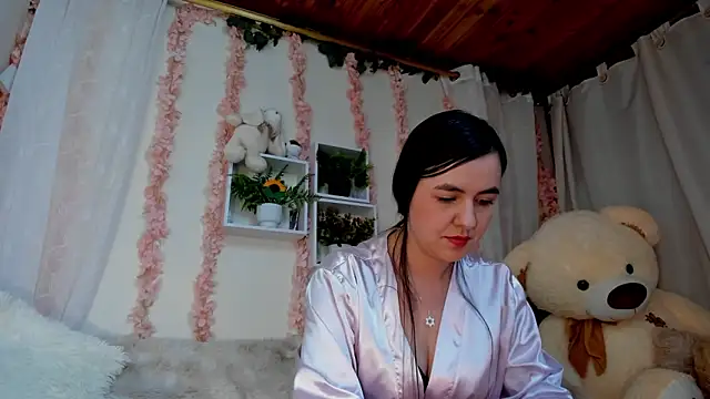 Idara and Edahi01 online show from 11-09-25, 10:08