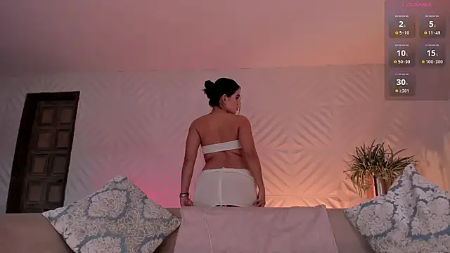 Snapshot of AngelicaVega chatting on 01-24-25, 09:05 AngelicaVega online show from 01-24-25, 09:05