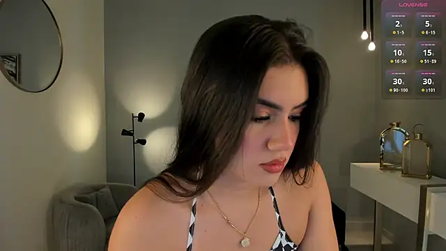 Snapshot of AngelicaVega chatting on 02-04-25, 04:08 AngelicaVega online show from 02-04-25, 04:08