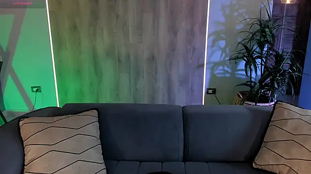 Snapshot of AngelicaVega chatting on 10-15-25, 07:36 AngelicaVega online show from 10-15-25, 07:36