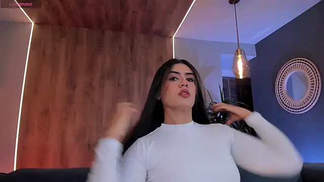 Snapshot of AngelicaVega chatting on 10-19-25, 05:24 AngelicaVega online show from 10-19-25, 05:24