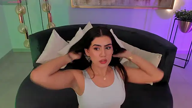 Snapshot of AngelicaVega chatting on 11-27-25, 06:54 AngelicaVega online show from 11-27-25, 06:54