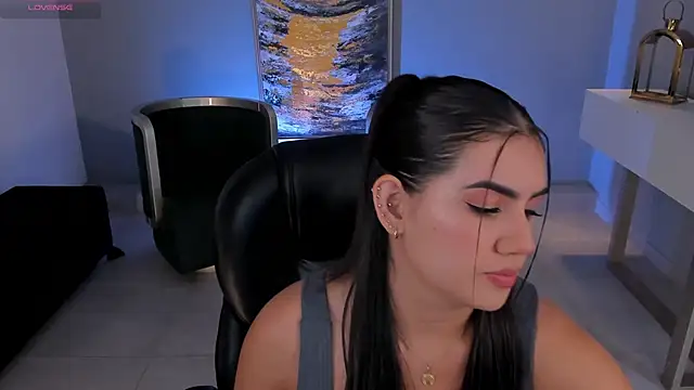 Snapshot of AngelicaVega chatting on 12-13-25, 07:53 AngelicaVega online show from 12-13-25, 07:53