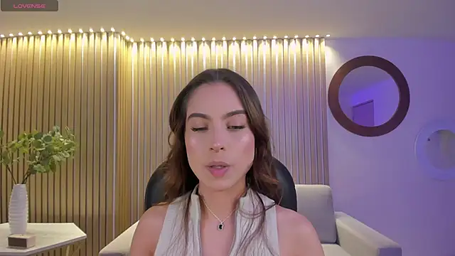 MarianneLane online show from 12-20-24, 09:50