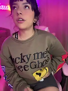 YovngBaby online show from 06-06-26, 04:39