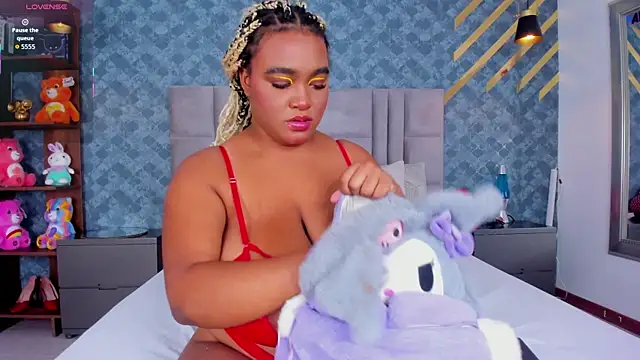 NiiaMoore online show from 04-24-26, 05:04