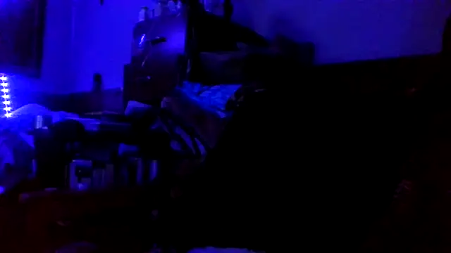 tongueispowerr6d9 online show from 01-16-25, 08:43