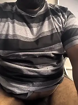 Snapshot of jasenjohn19 chatting on 09-15-25, 04:18 jasenjohn19 online show from 09-15-25, 04:18
