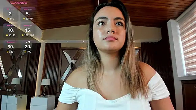 IsabellaaJoness online show from 07-13-26, 01:36