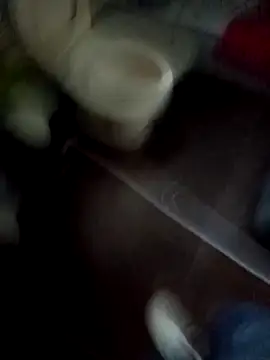 Snapshot of luisfer_98 chatting on 12-21-25, 09:11 luisfer 98 online show from 12-21-25, 09:11